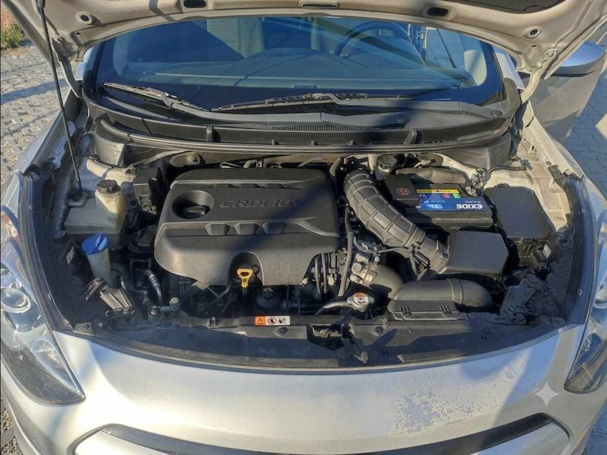 hyundai-i30-1-4-crdi-2013-diesel-1396cc