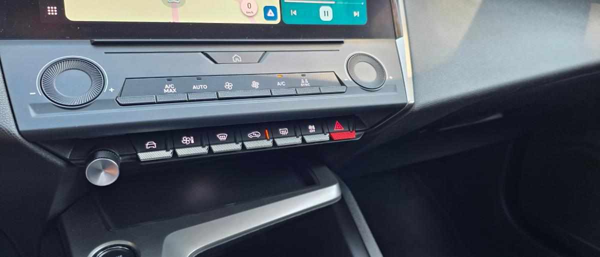 peugeot-308-1-2-puretech-2023-gasolina-1199cc
