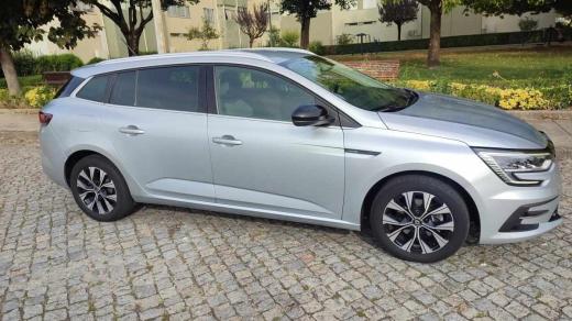 renault-megane-1-5-blue-dci-2022-diesel-1461cc