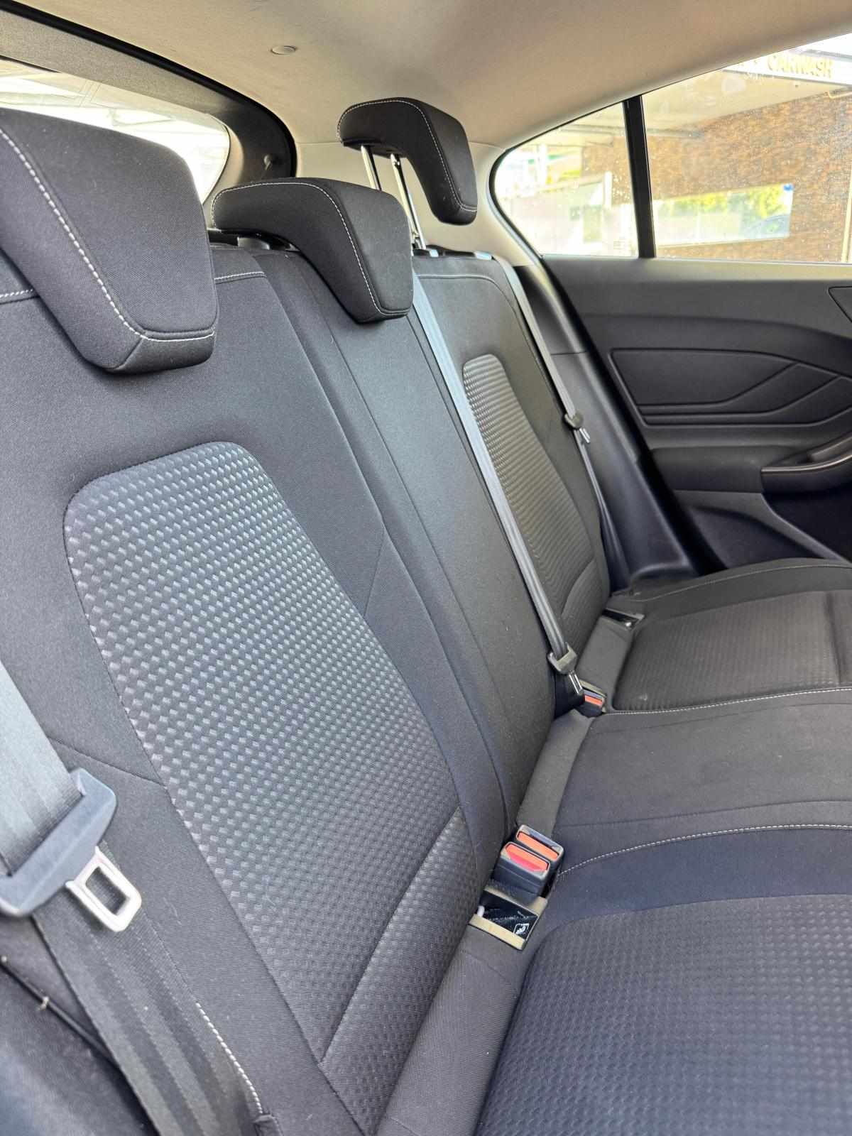 ford-focus-1-5-ecoblue-2022-diesel-1499cc