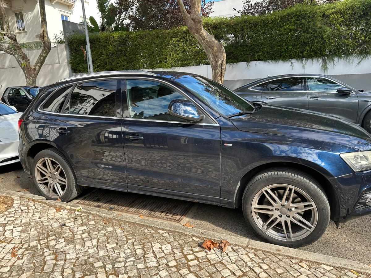 audi-q5-2-0-tdi-dpf-quattro-2009-diesel-1968cc
