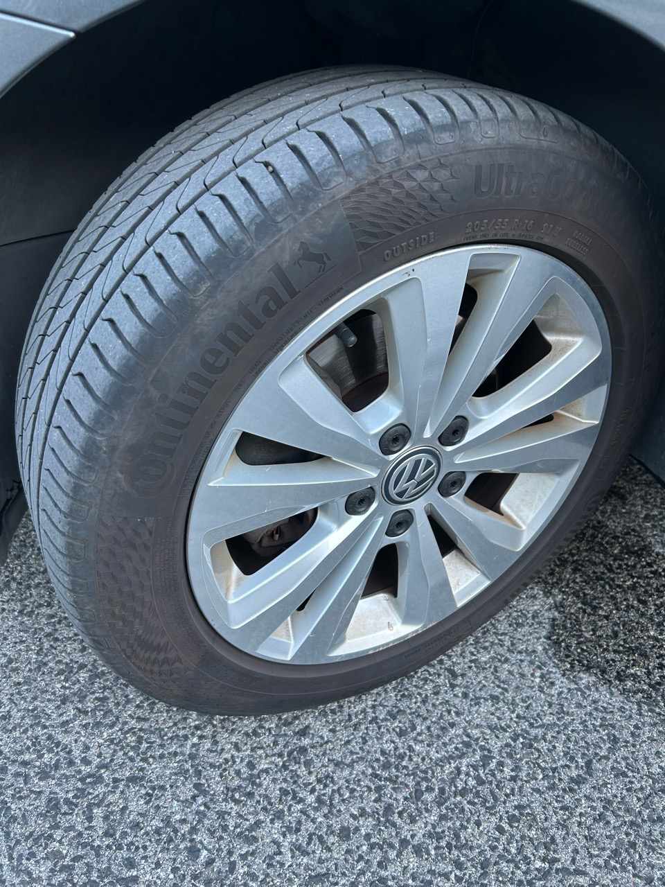 volkswagen-golf-1-6-tdi-bluemotion-2018-diesel-1598cc