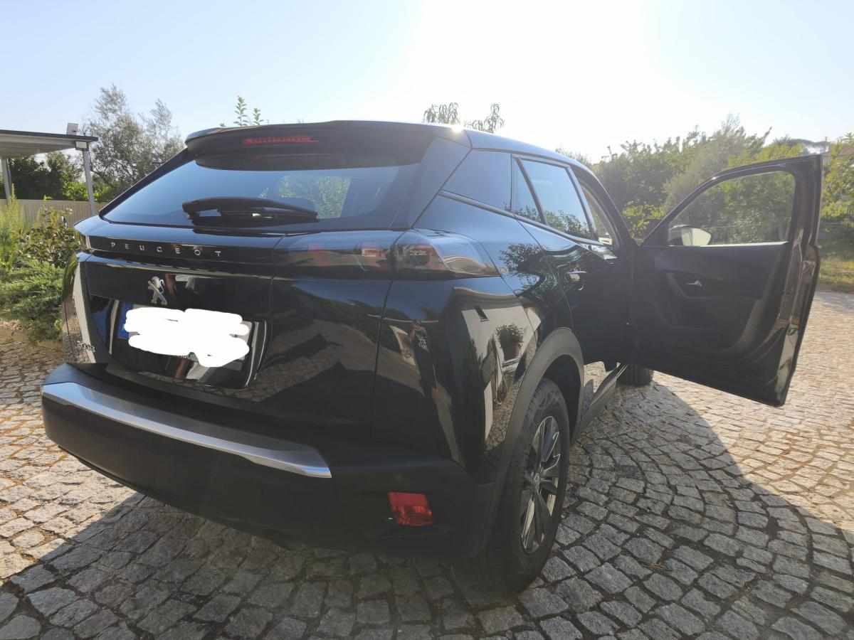 peugeot-2008-1-2-puretech-2022-gasolina-1199cc