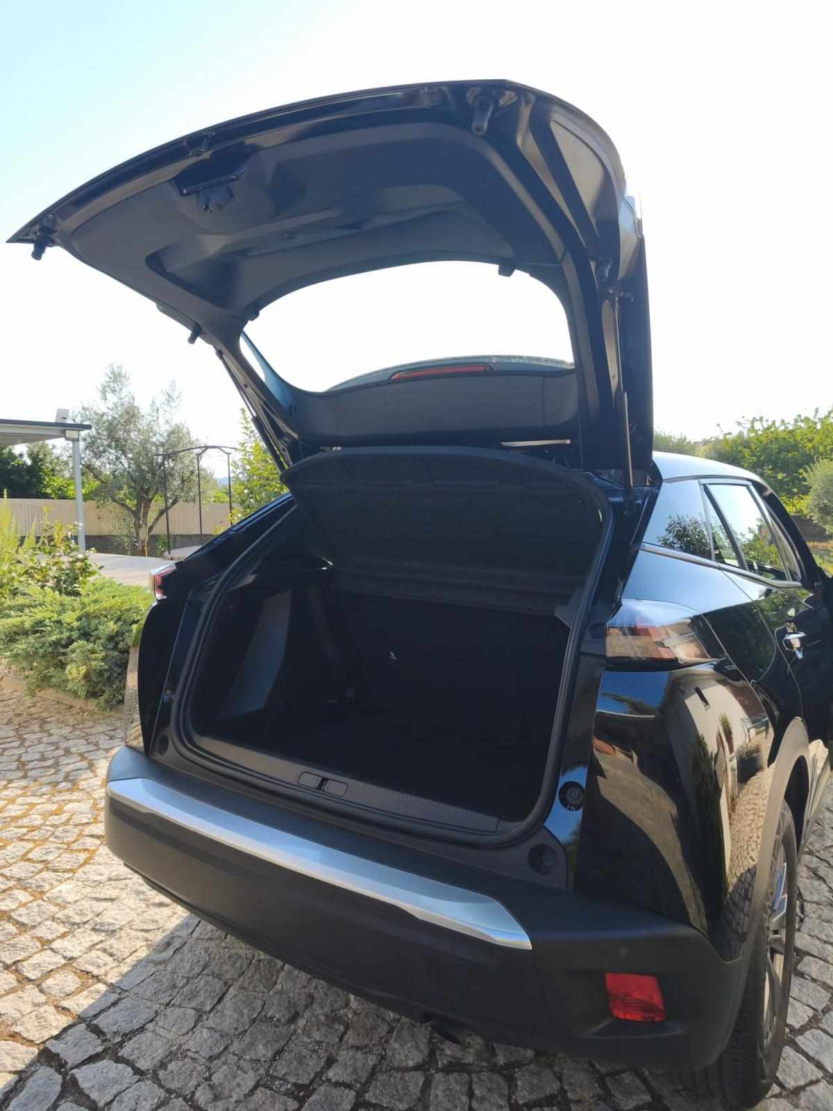peugeot-2008-1-2-puretech-2022-gasolina-1199cc