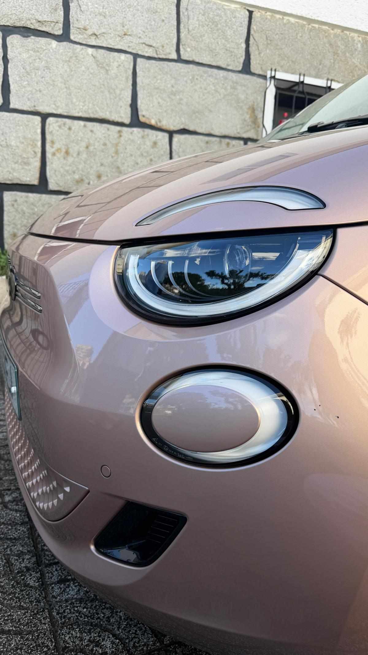 fiat-500-500e-42-kwh-2022-eletrico