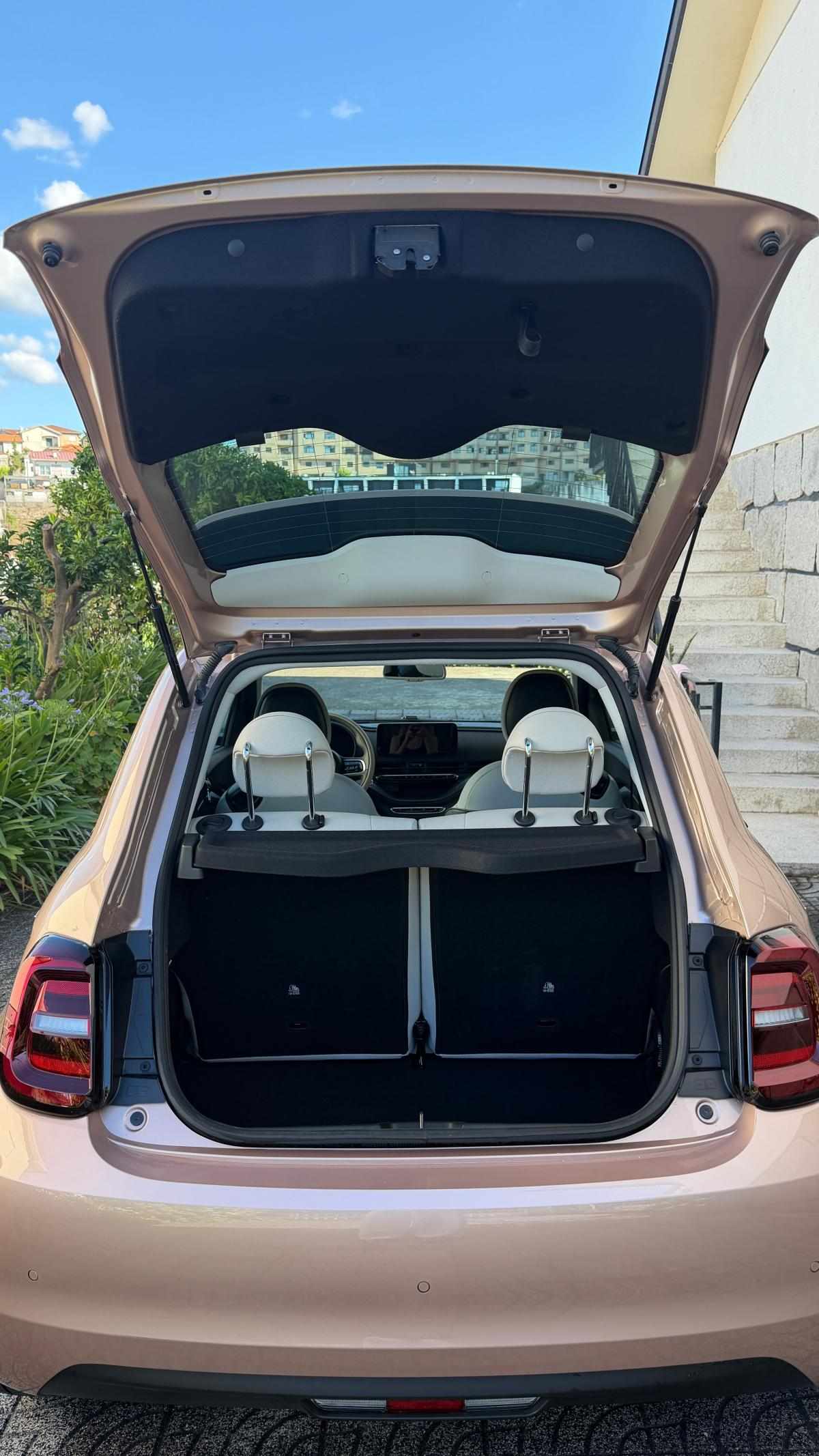 fiat-500-500e-42-kwh-2022-eletrico