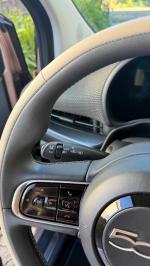 fiat-500-500e-42-kwh-2022-eletrico