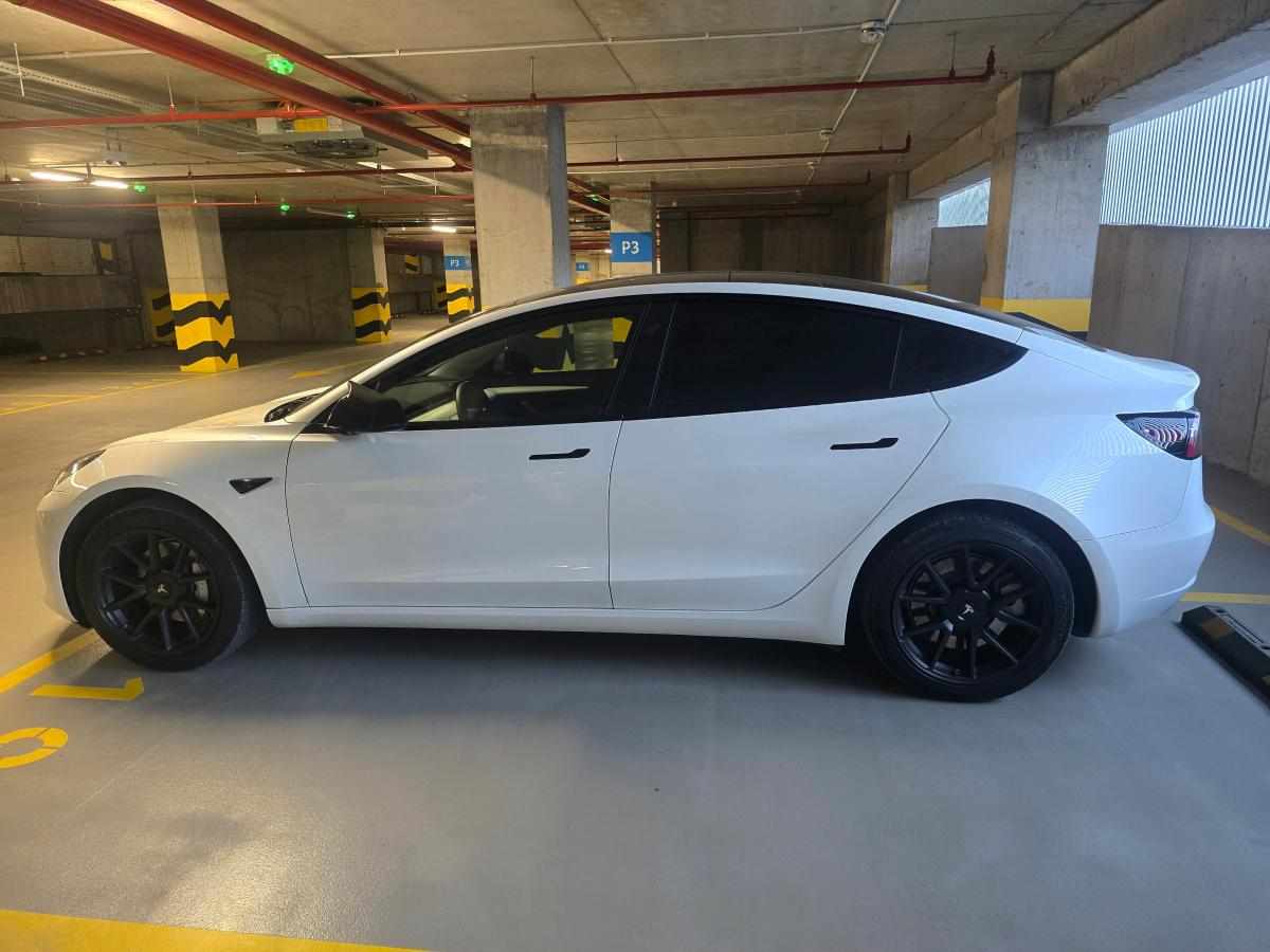 tesla-model-3-long-range-awd-2022-eletrico