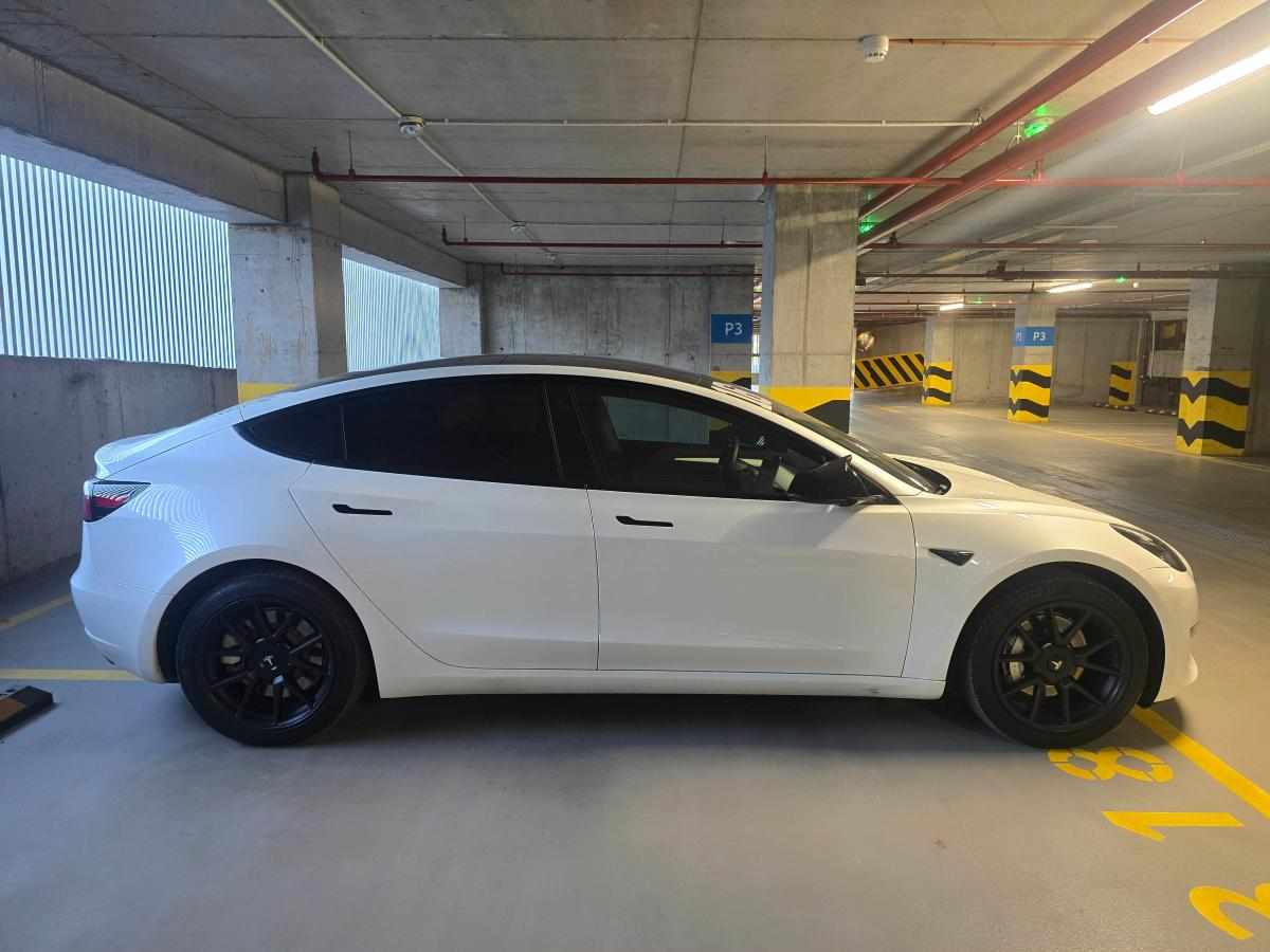 tesla-model-3-long-range-awd-2022-eletrico