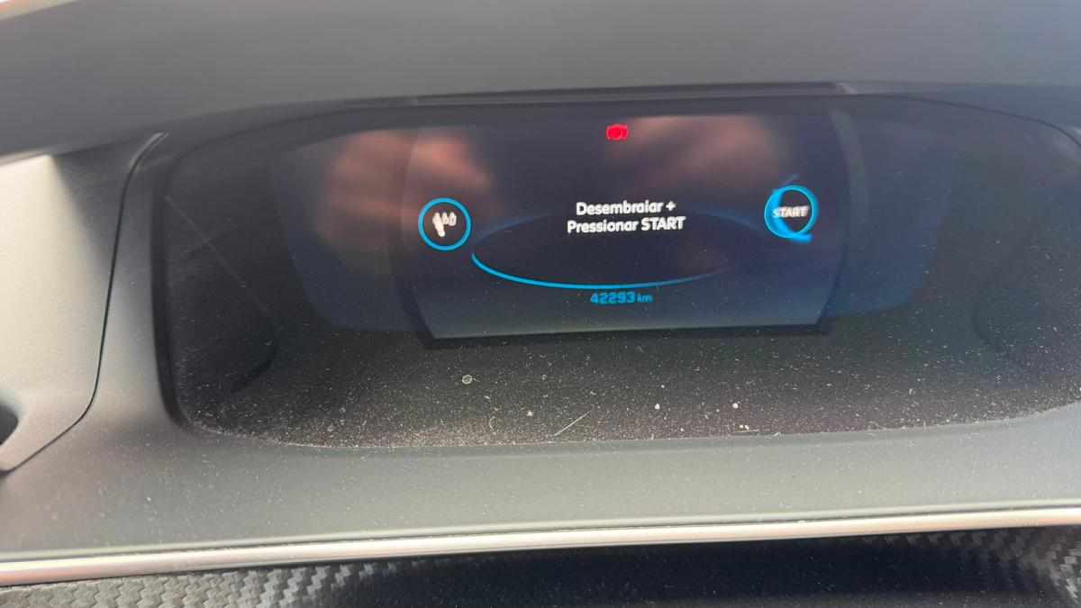 peugeot-2008-1-2-puretech-2022-gasolina-1199cc