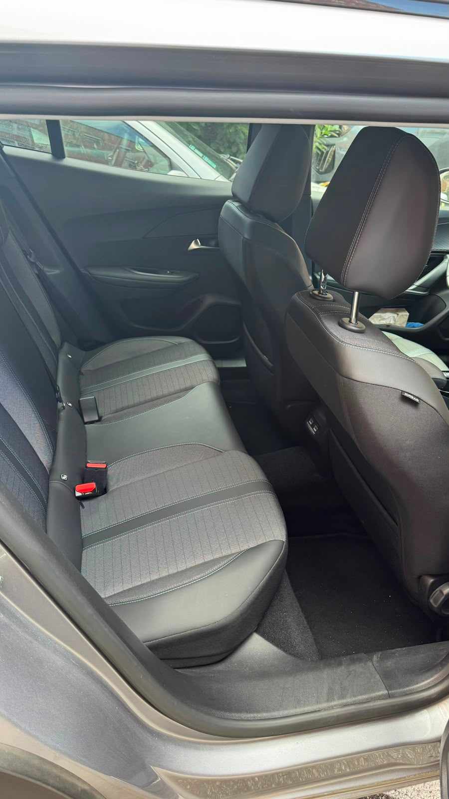 peugeot-2008-1-2-puretech-2022-gasolina-1199cc