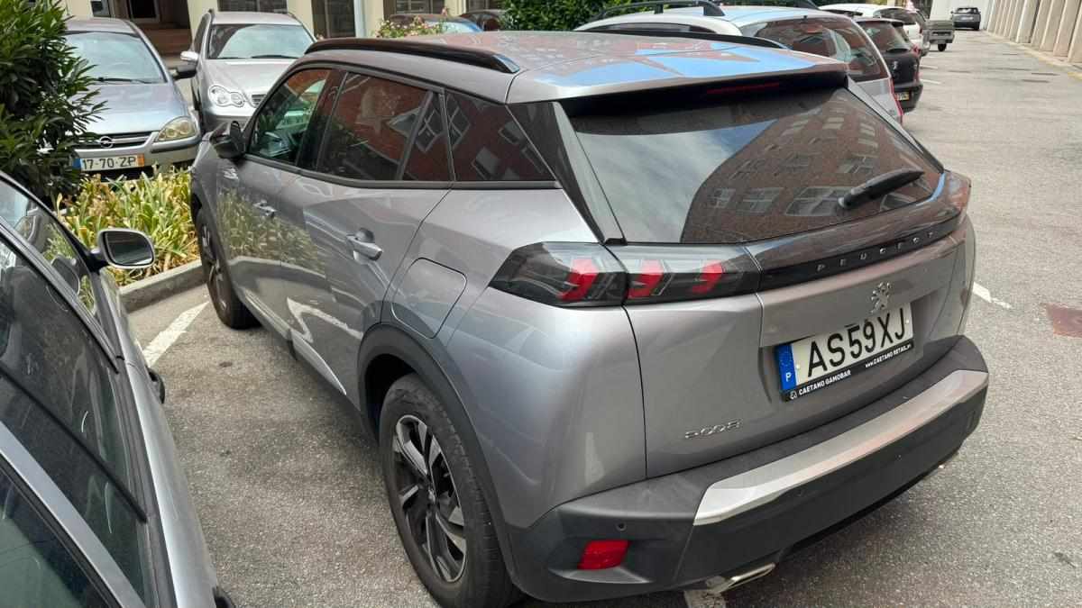 peugeot-2008-1-2-puretech-2022-gasolina-1199cc