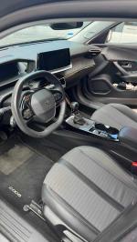 peugeot-2008-1-2-puretech-2022-gasolina-1199cc