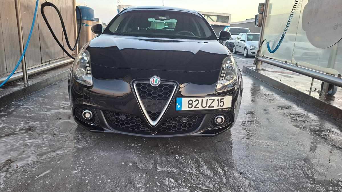 alfa-romeo-giulietta-1-6-jtdm-16v-2018-diesel-1598cc