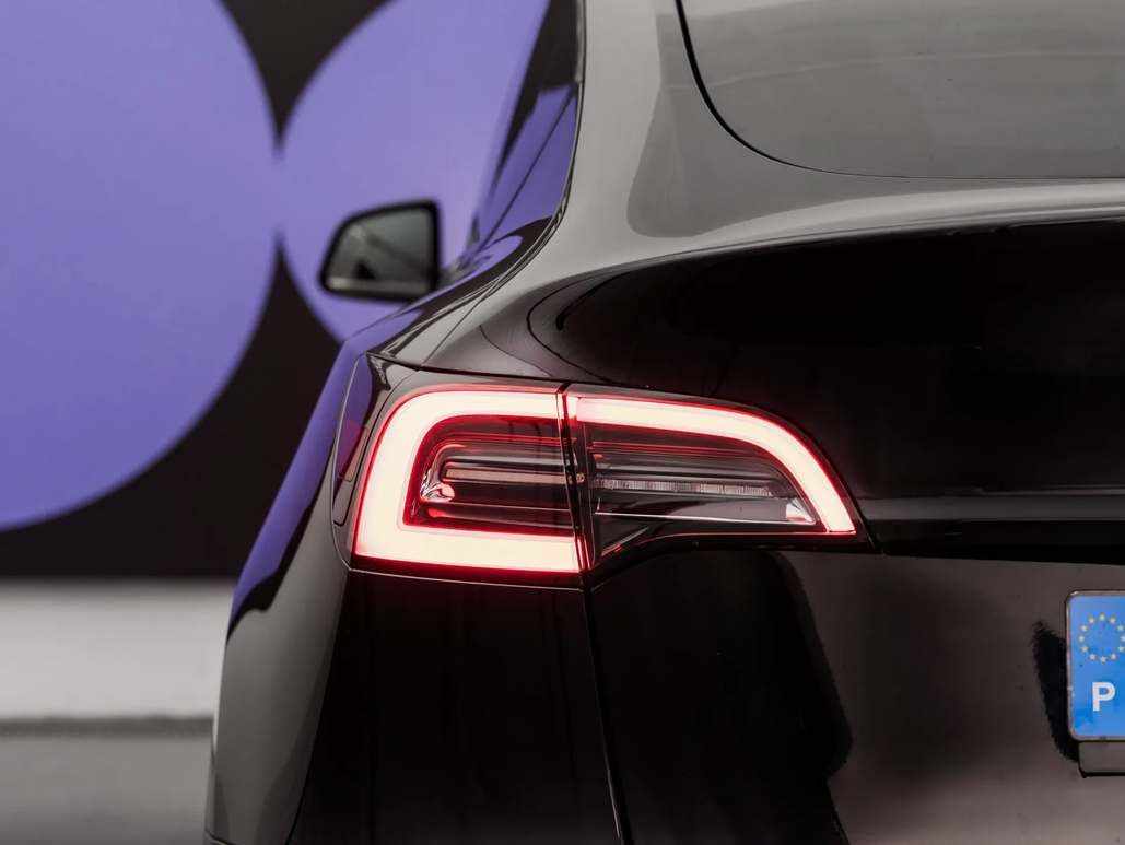 tesla-model-y-long-range-awd-2022-eletrico