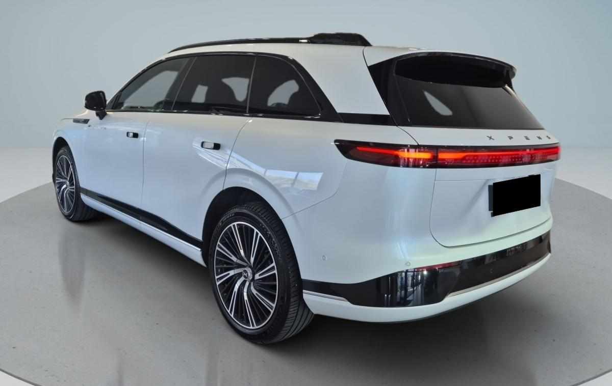 xpeng-g9-rwd-standard-range-2026-eletrico