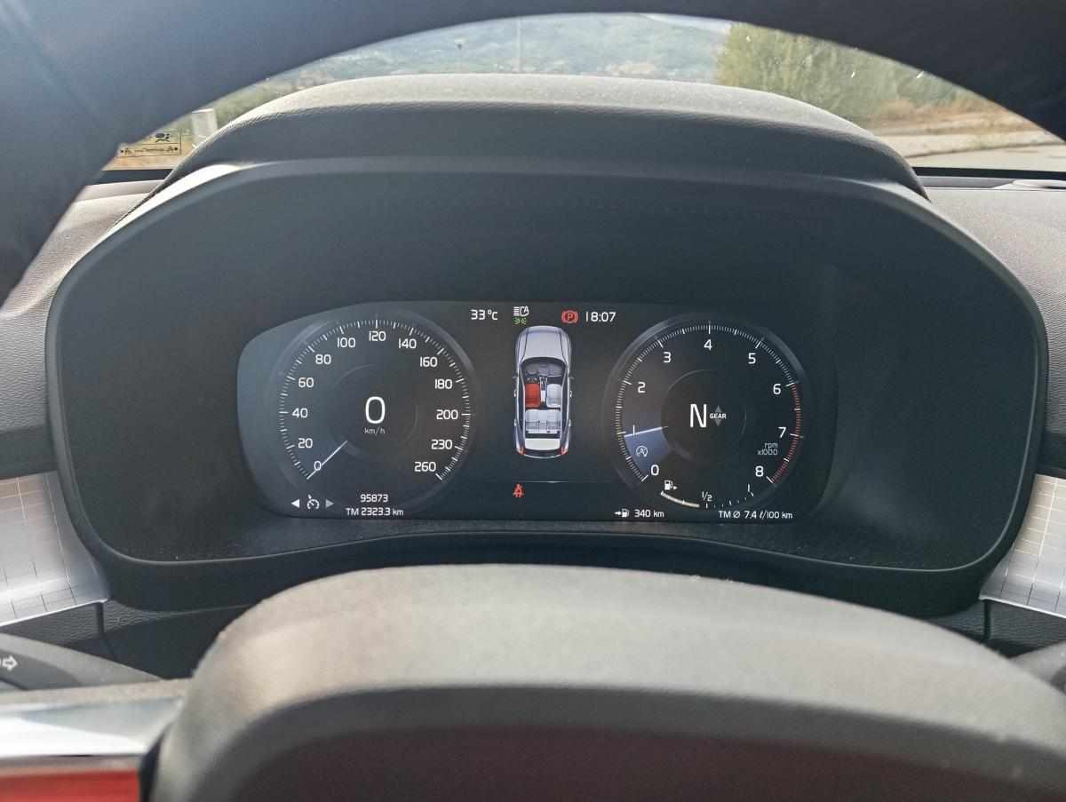volvo-xc40-1-5-t3-2020-gasolina-1477cc