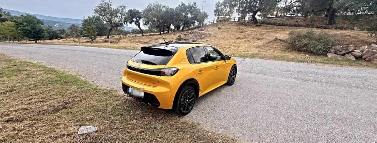 peugeot-208-1-2-puretech-2023-gasolina-1199cc