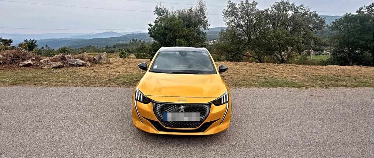 peugeot-208-1-2-puretech-2023-gasolina-1199cc