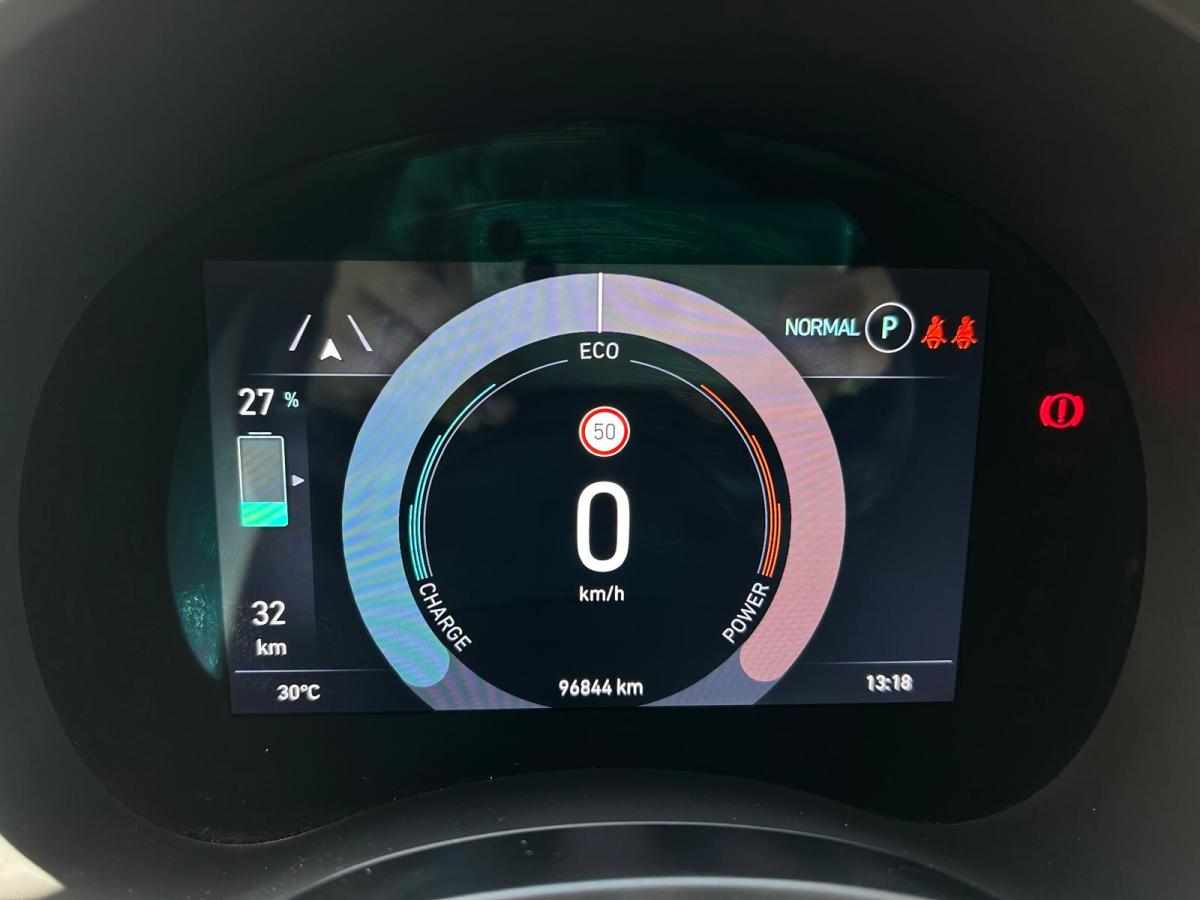 fiat-500-500e-42-kwh-2022-eletrico
