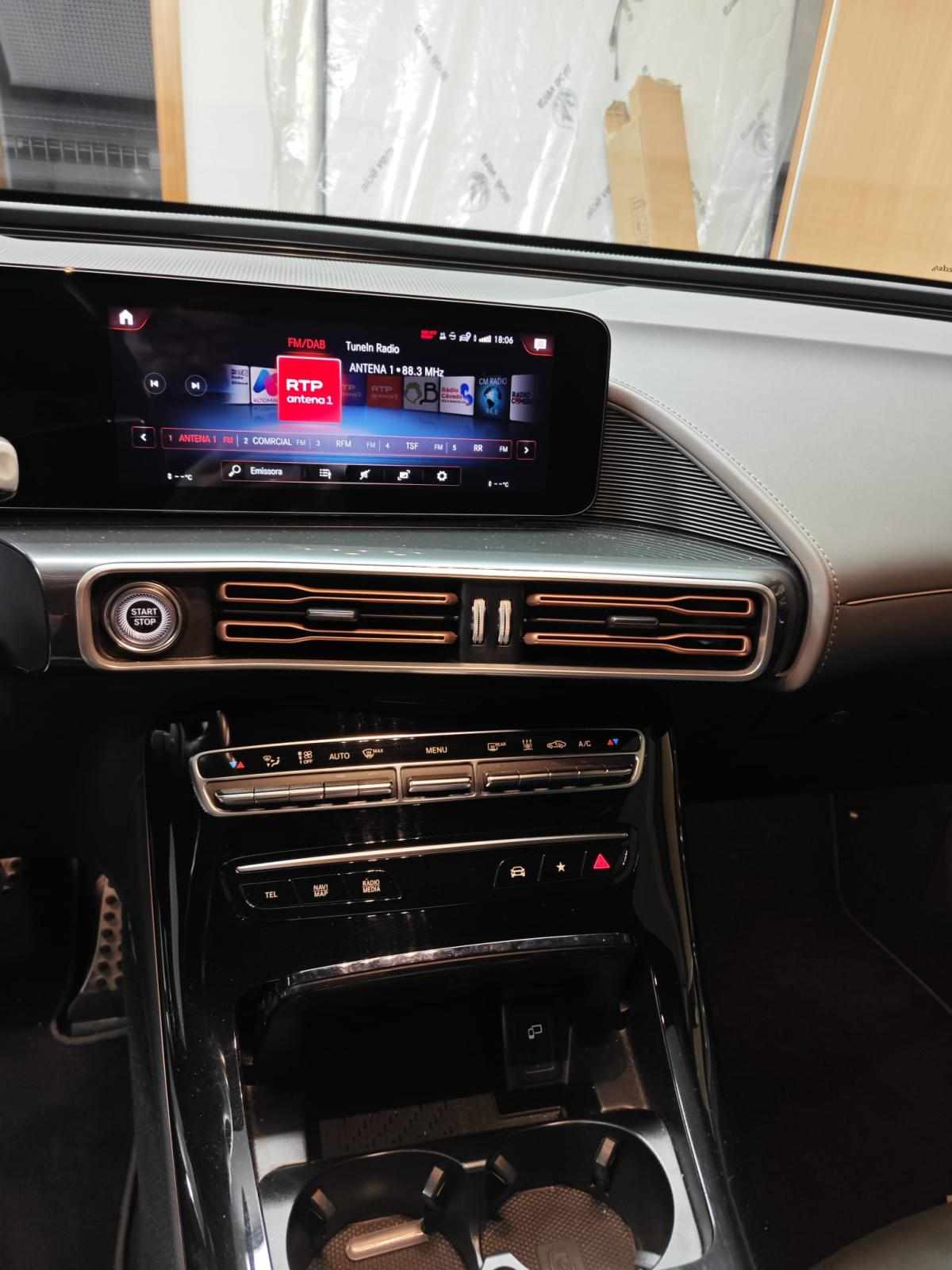 mercedes-benz-eqc-400-4matic-2021-eletrico