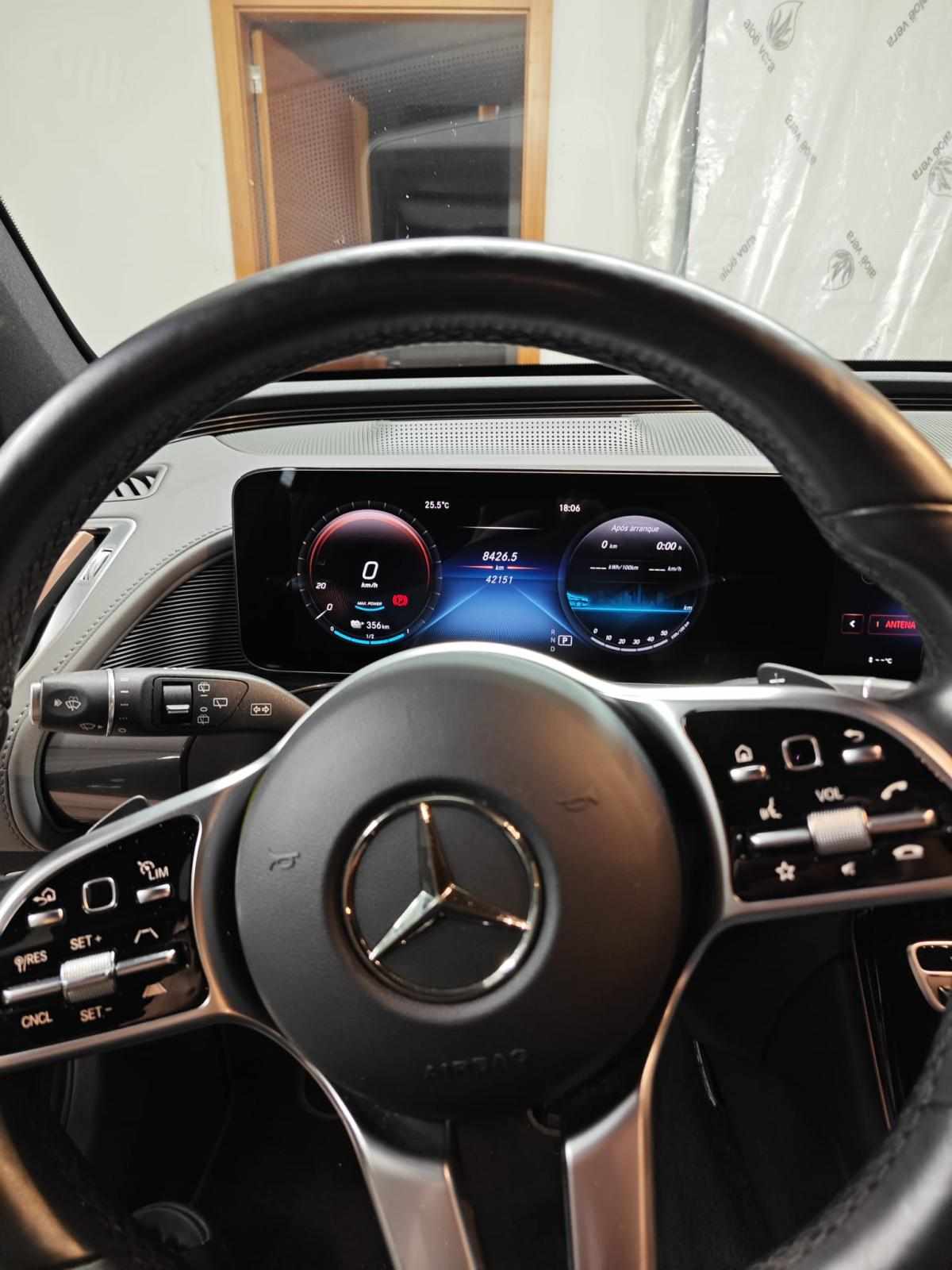 mercedes-benz-eqc-400-4matic-2021-eletrico
