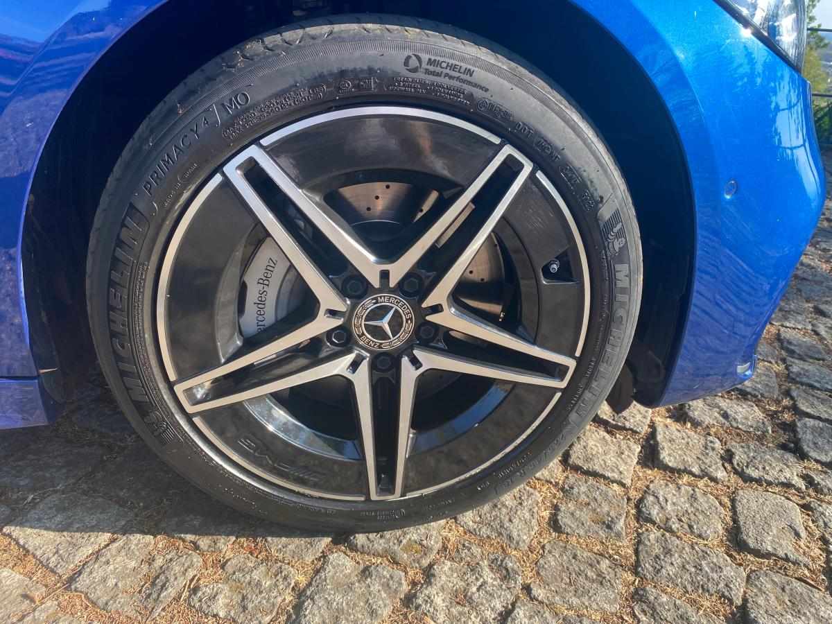 mercedes-benz-classe-c-c-300-e-2023-gasolina-1999cc