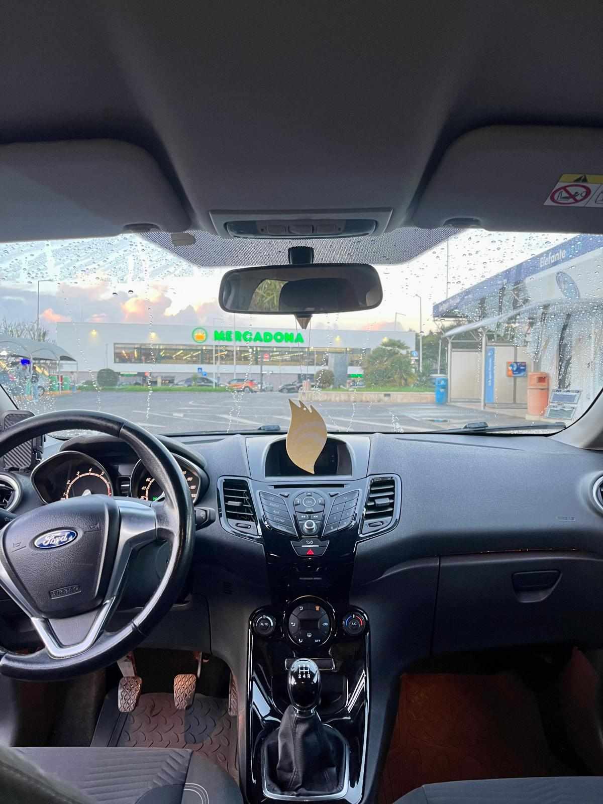 ford-fiesta-1-0-2015-gasolina-998cc