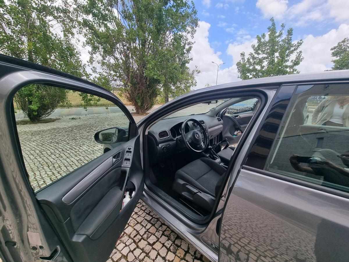 volkswagen-golf-1-6-tdi-bluemotion-2011-diesel-1598cc