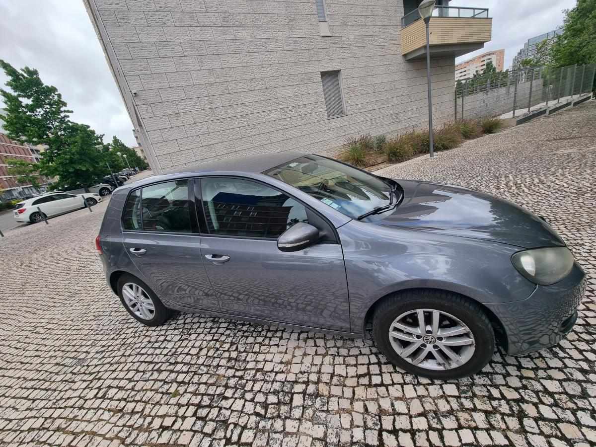 volkswagen-golf-1-6-tdi-bluemotion-2011-diesel-1598cc