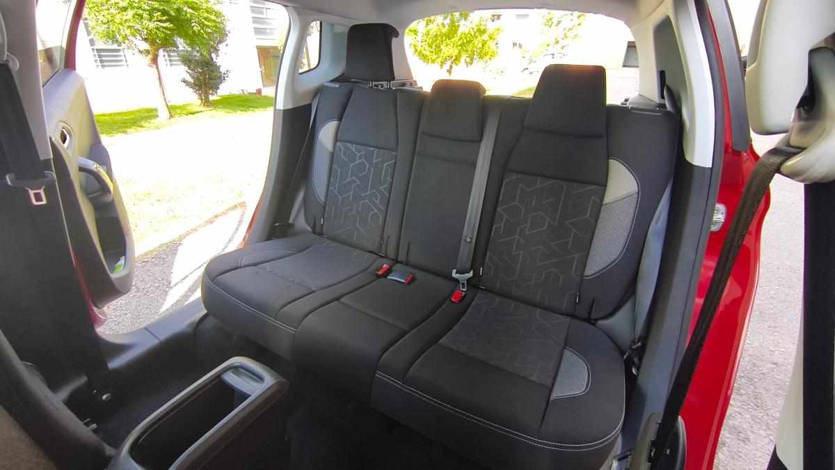 peugeot-2008-1-6-bluehdi-2016-diesel-1560cc