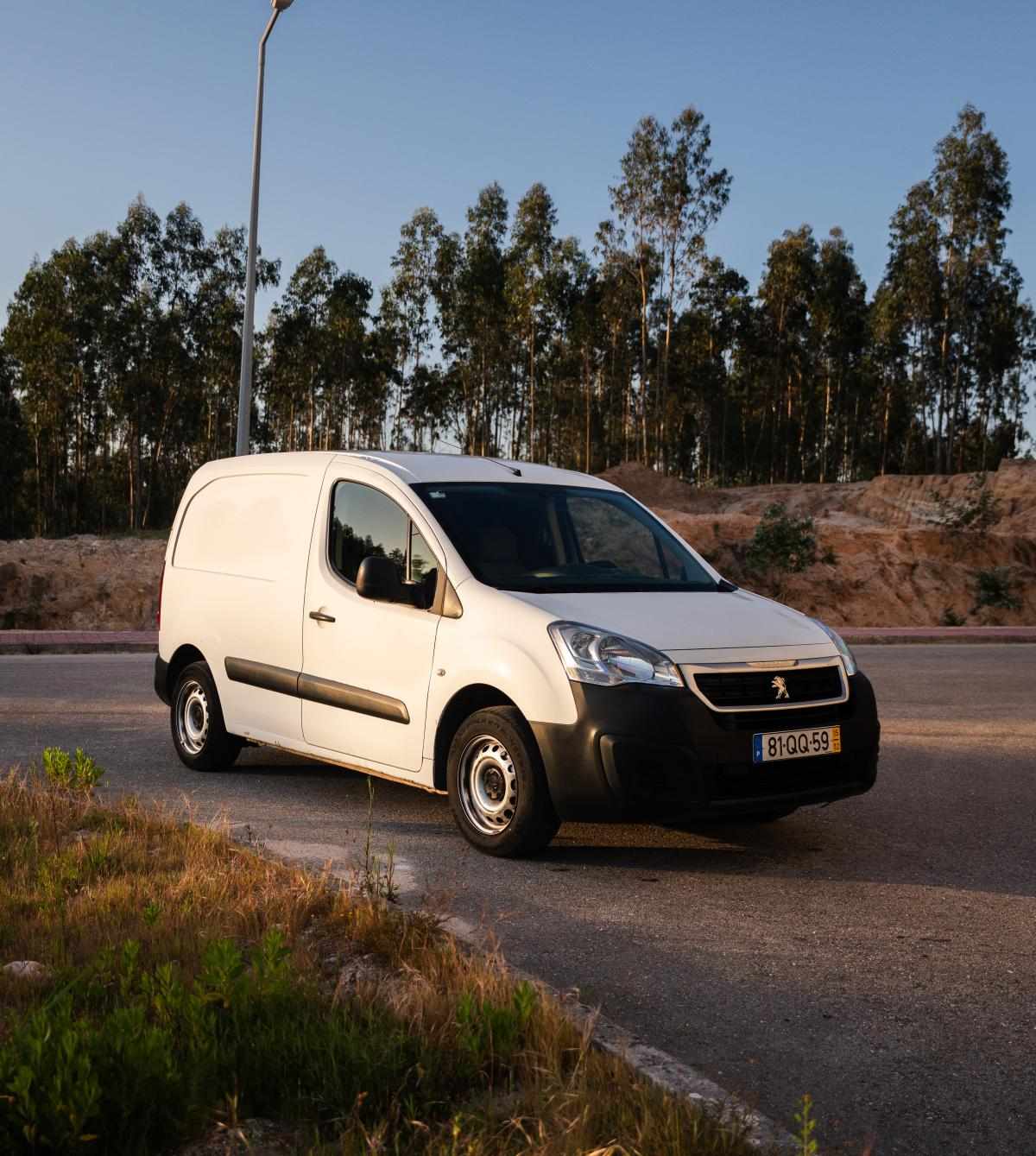 peugeot-partner-1-6-bluehdi-2015-diesel-1560cc