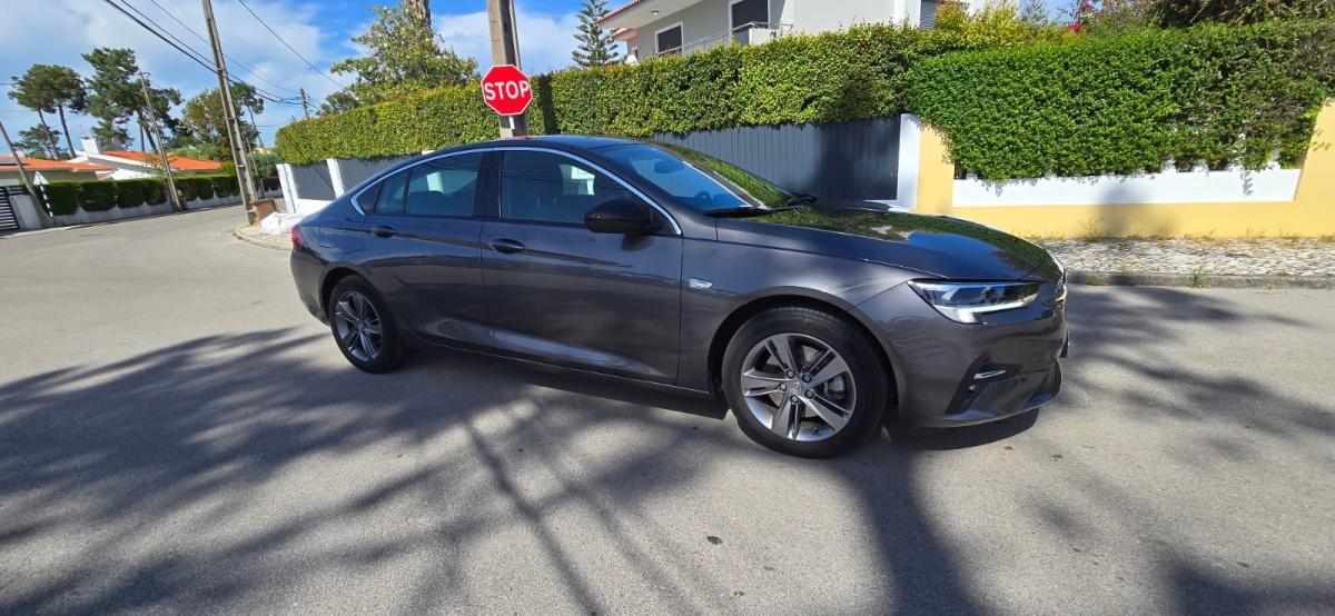 opel-insignia-1-5-122cv-2022-diesel-1496cc