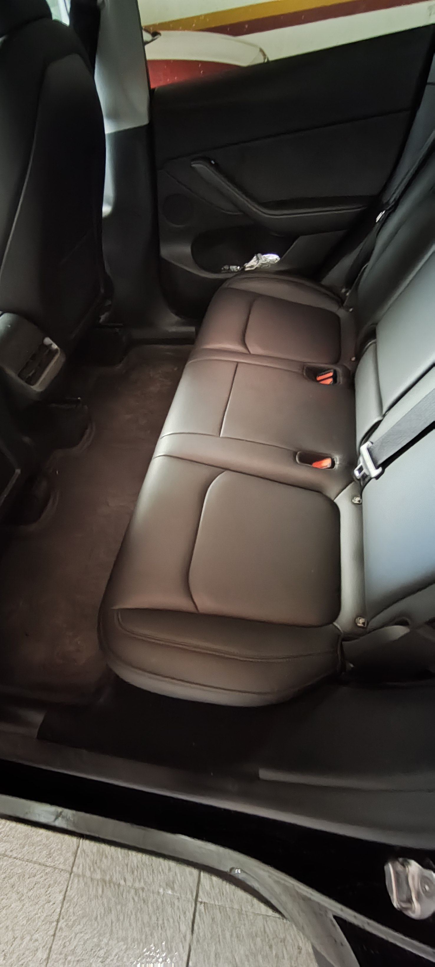 tesla-model-y-performance-2023-eletrico