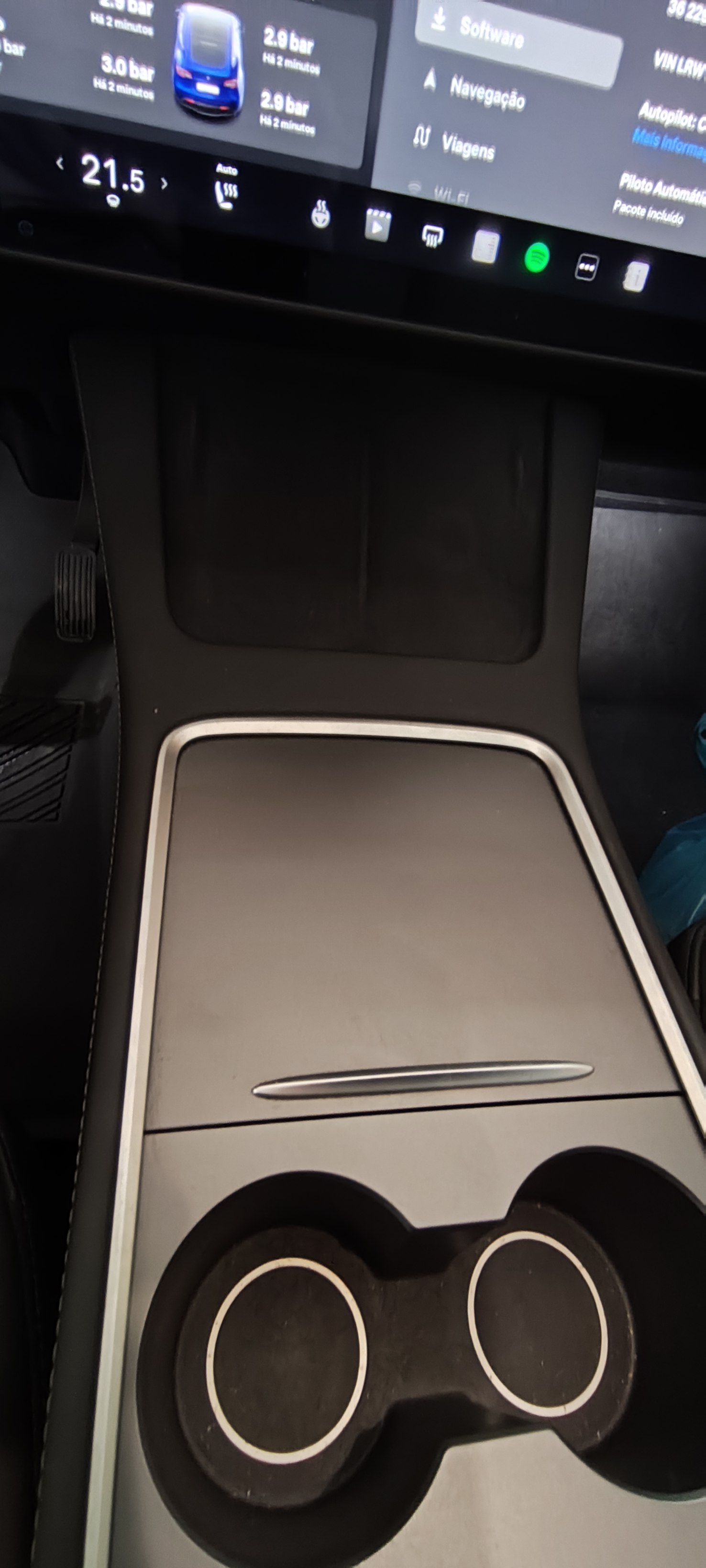 tesla-model-y-performance-2023-eletrico