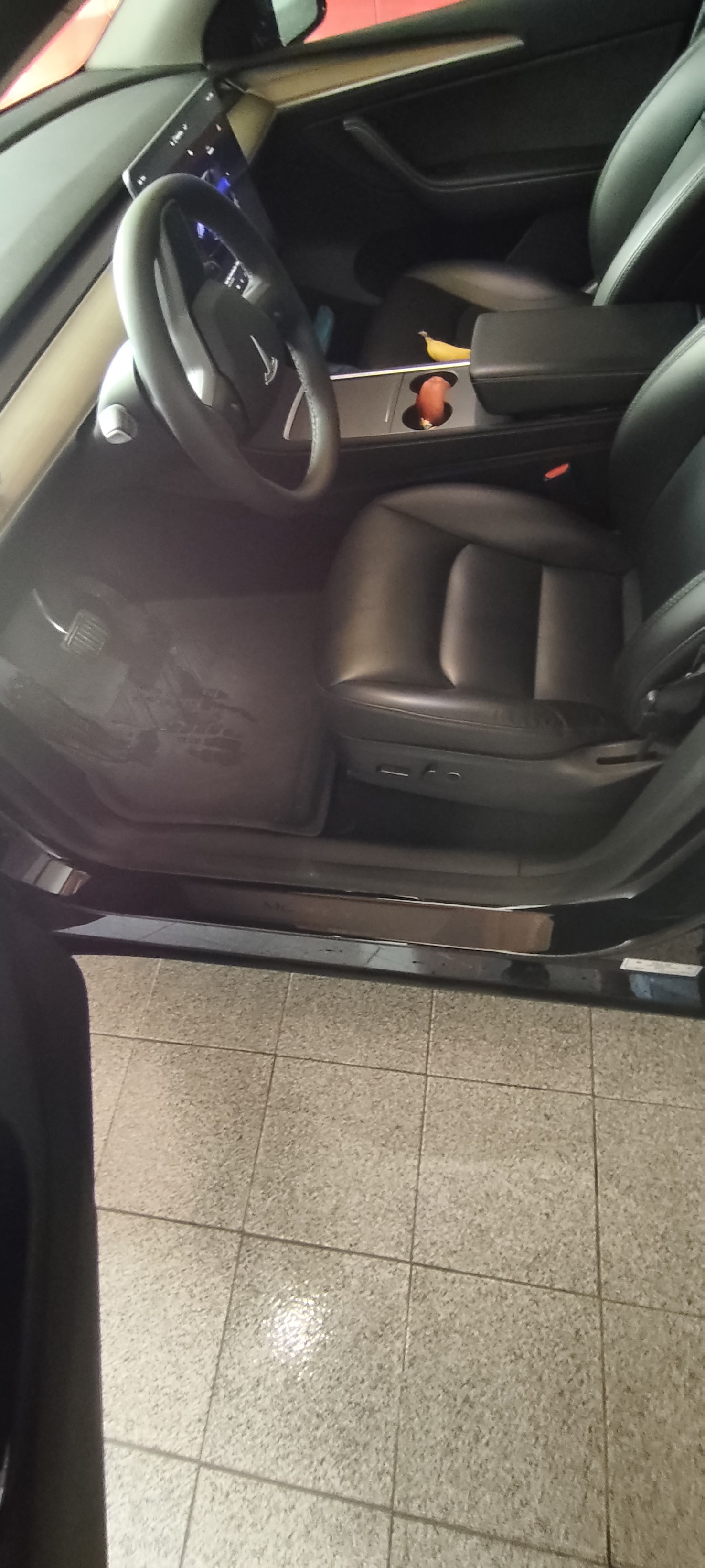 tesla-model-y-performance-2023-eletrico