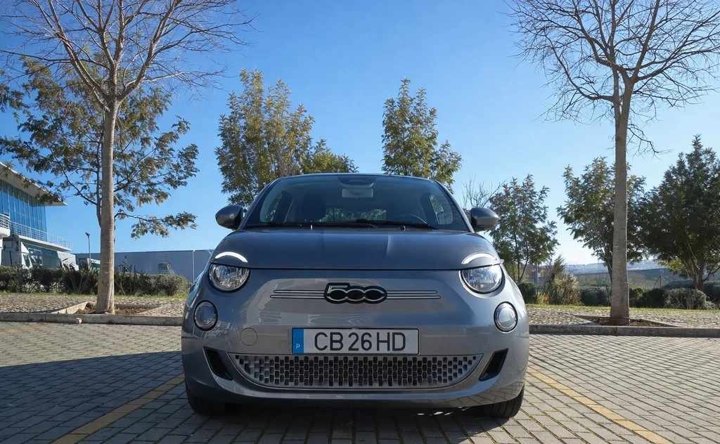 fiat-500-500e-42-kwh-2023-eletrico