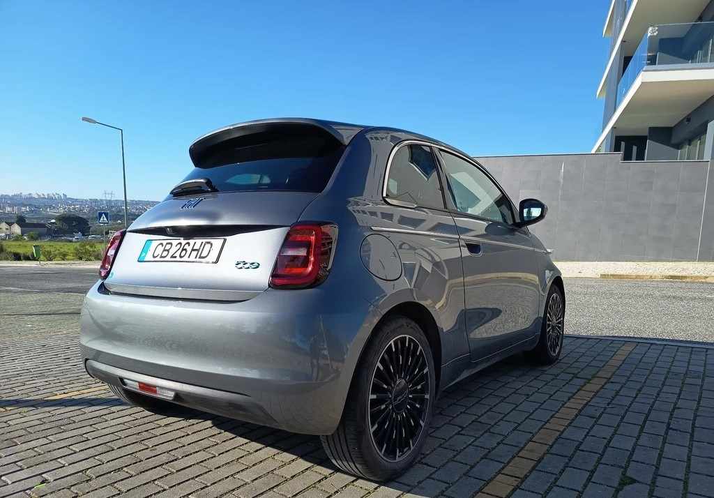 fiat-500-500e-42-kwh-2023-eletrico