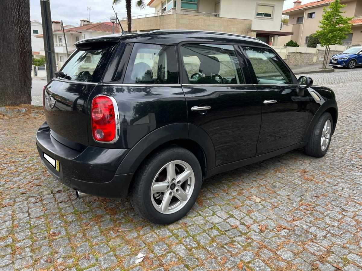 mini-countryman-d-2-0-2011-diesel-1598cc