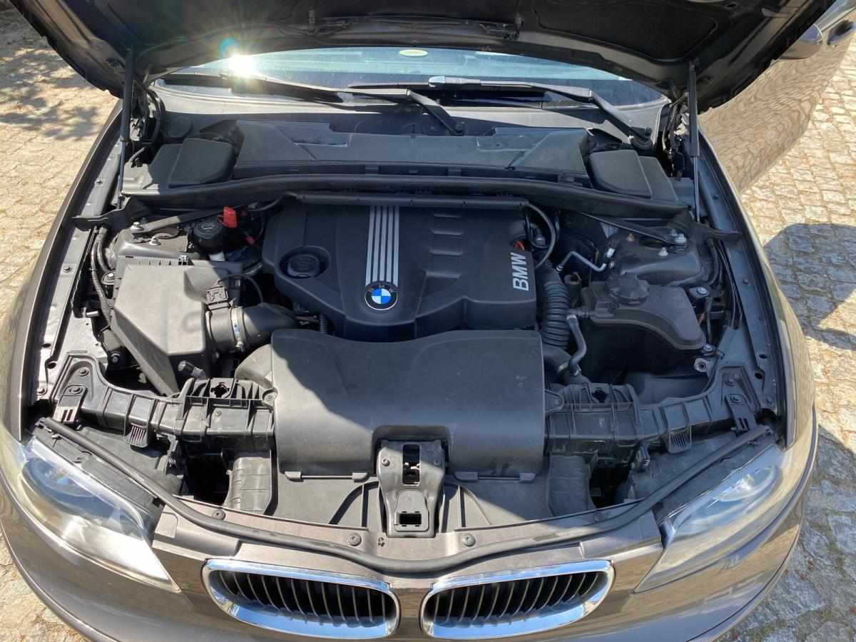 bmw-serie-1-118d-2009-diesel-1995cc