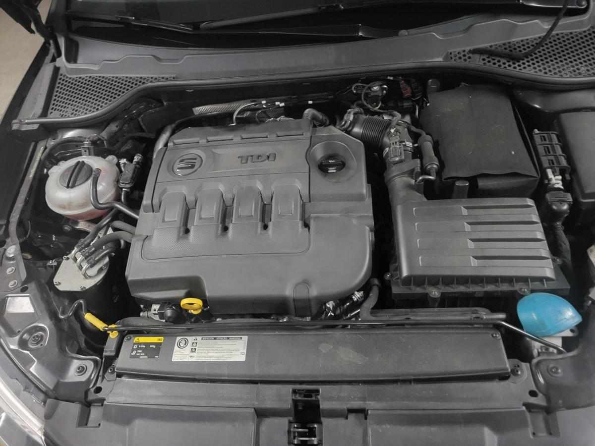 seat-leon-1-6-tdi-ecomotive-2015-diesel-1598cc