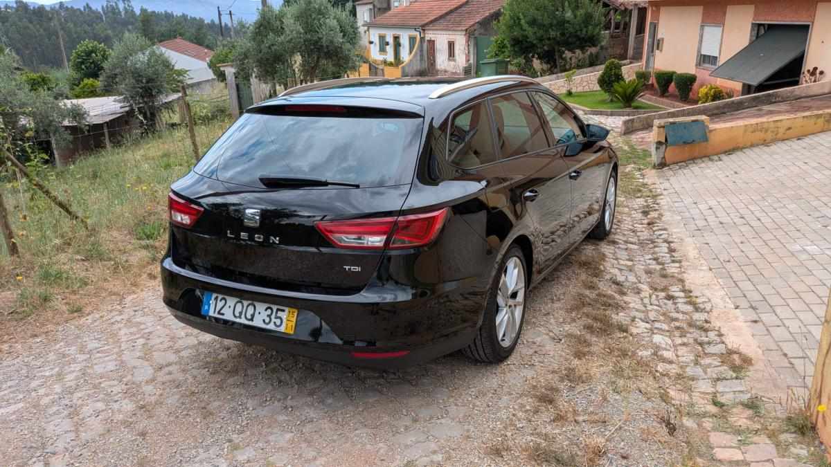 seat-leon-1-6-tdi-ecomotive-2015-diesel-1598cc