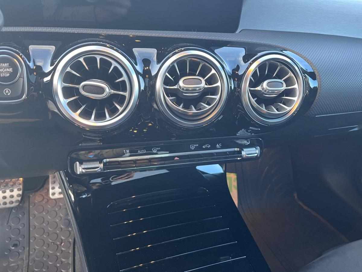 mercedes-benz-cla-200-1-3-2020-gasolina-1332cc