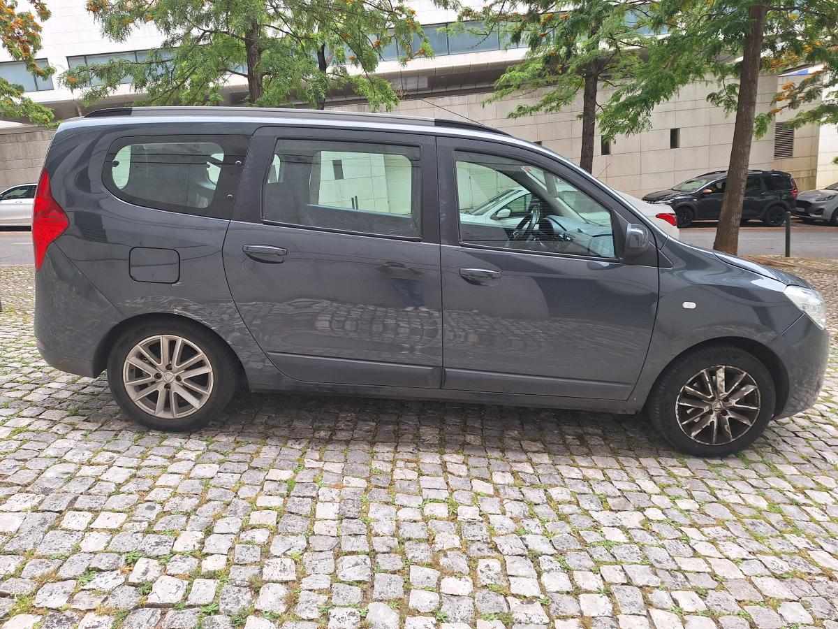 dacia-lodgy-1-2-116cv-2018-gasolina-1197cc