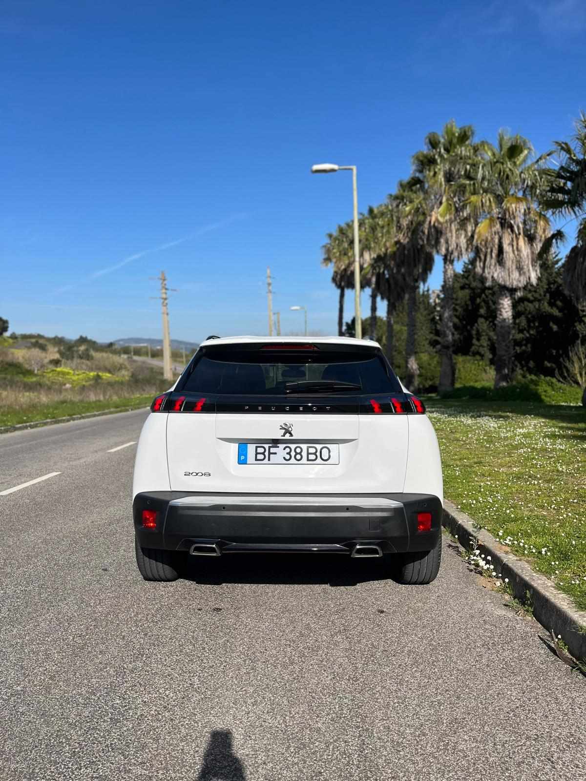 peugeot-2008-1-2-puretech-2020-gasolina-1199cc