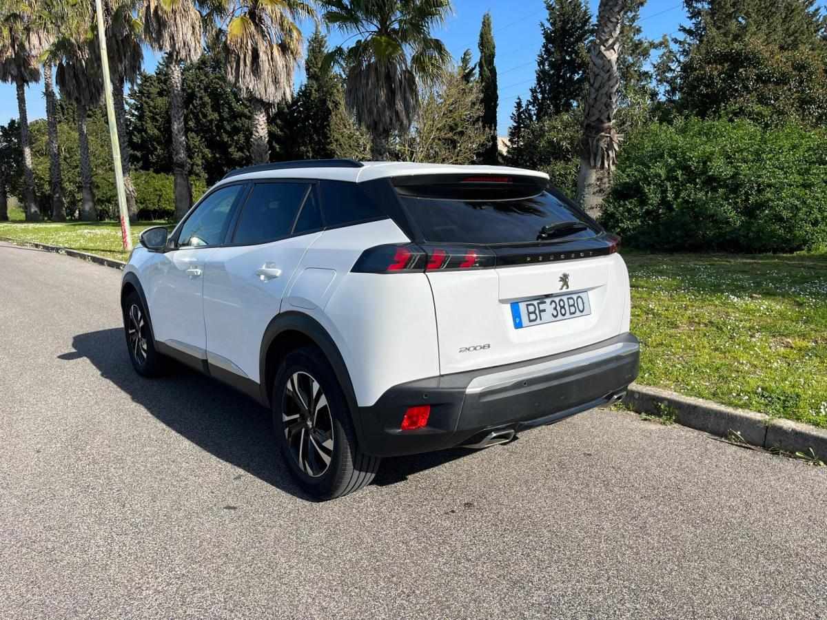 peugeot-2008-1-2-puretech-2020-gasolina-1199cc