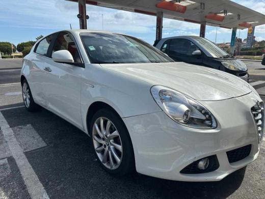 alfa-romeo-giulietta-1-6-jtdm-16v-2015-diesel-1598cc