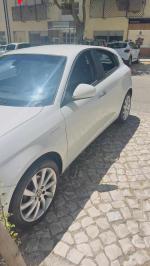 alfa-romeo-giulietta-1-6-jtdm-16v-2015-diesel-1598cc