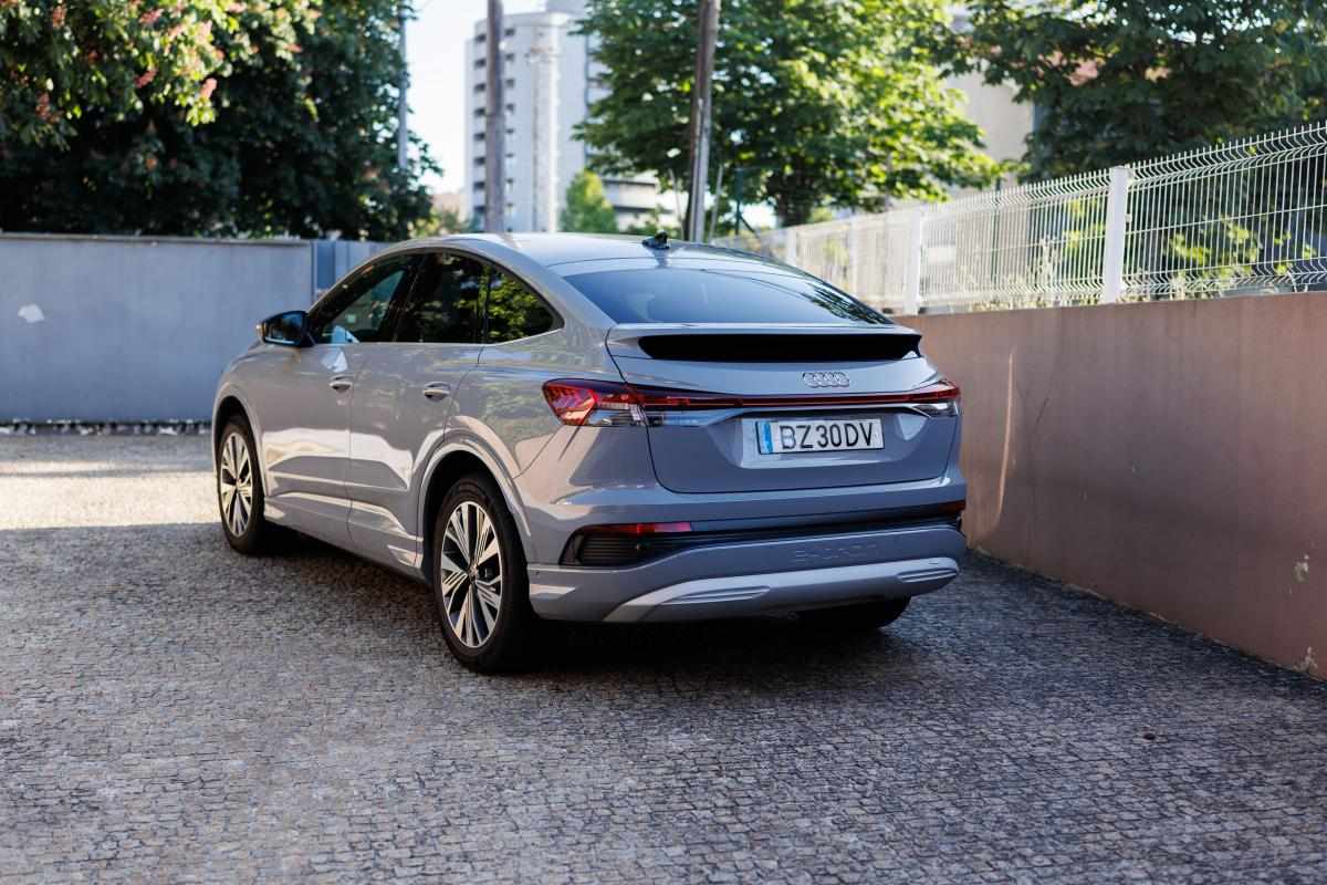 audi-q4-e-tron-40-e-tron-2022-eletrico