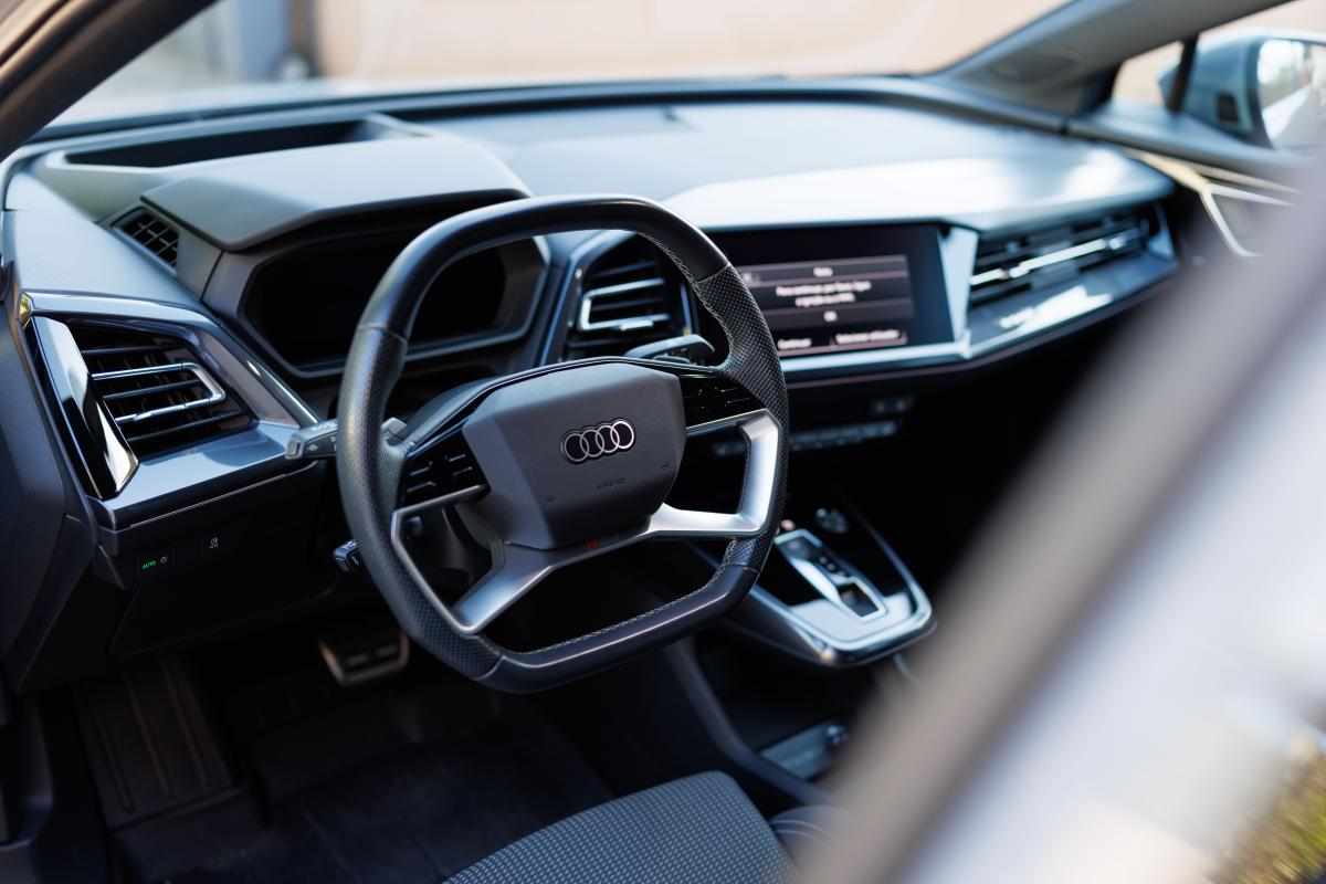 audi-q4-e-tron-40-e-tron-2022-eletrico
